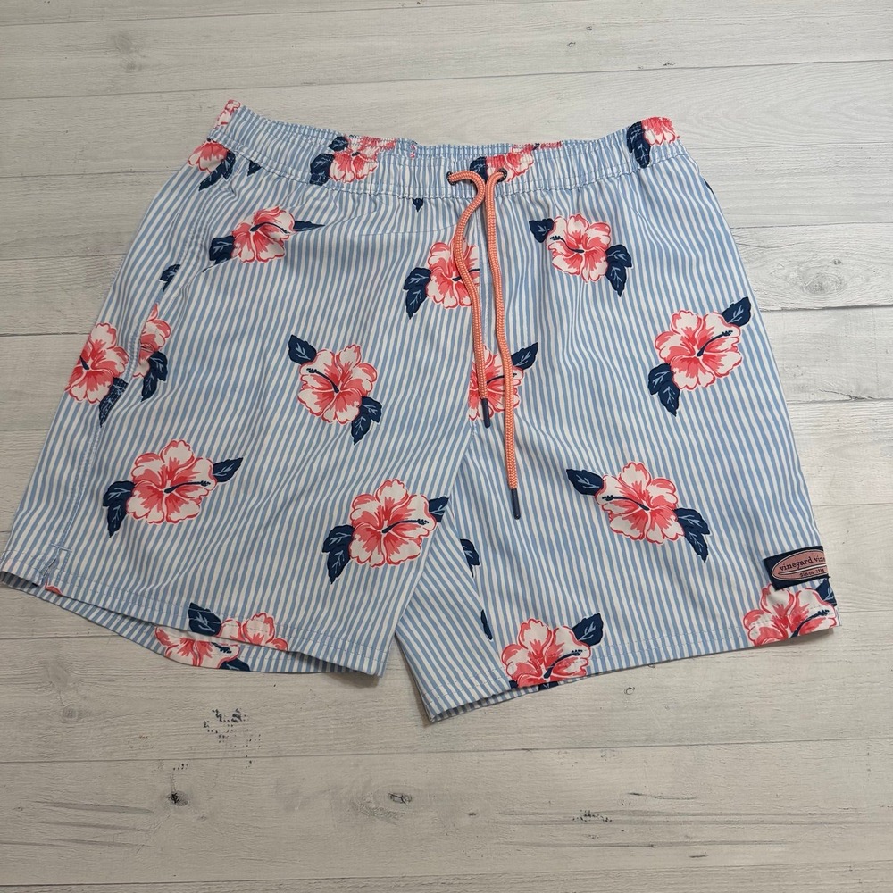 Vineyard Vines mens chappy printed floral blue white stripe swim shorts medium